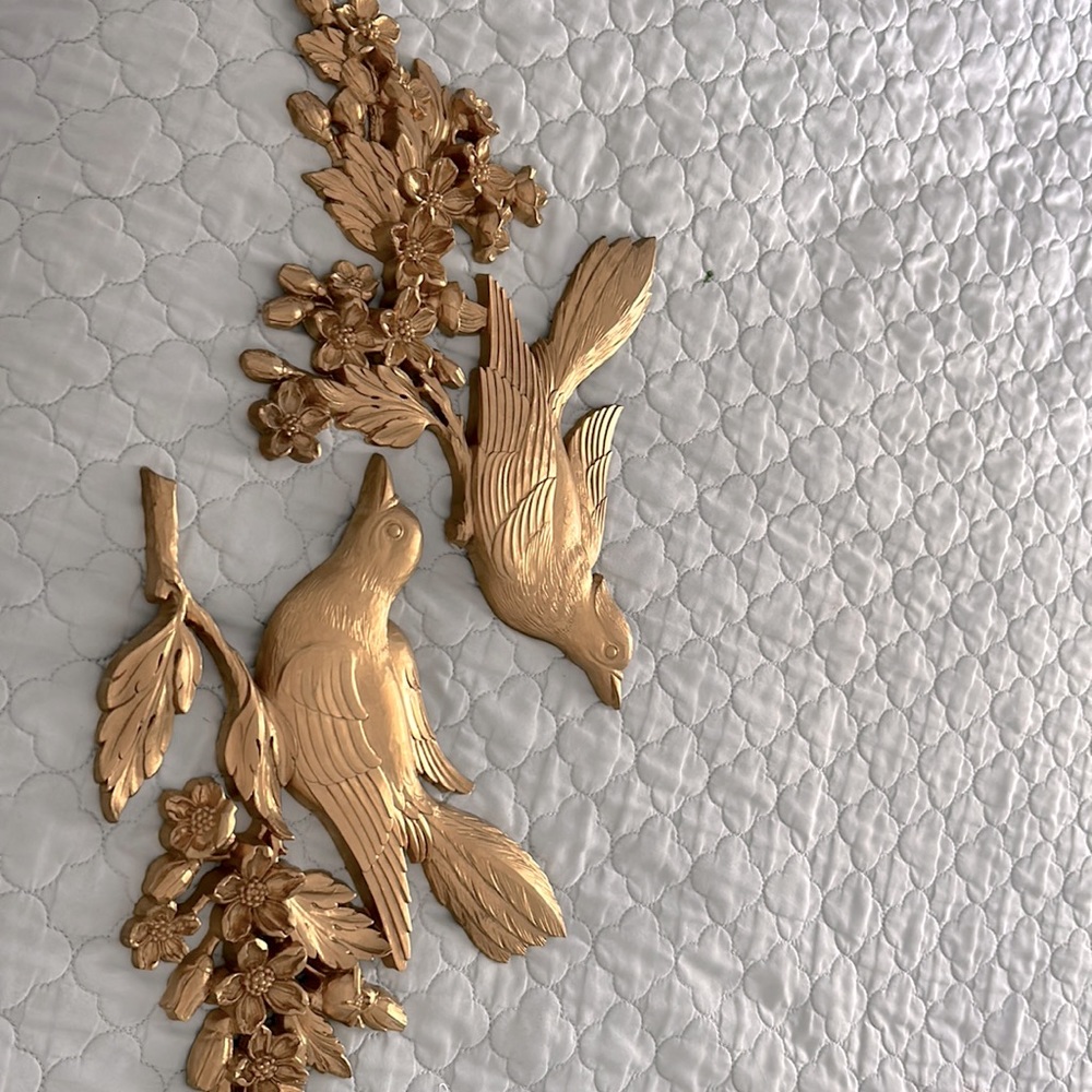Syroco Gold bird plaques